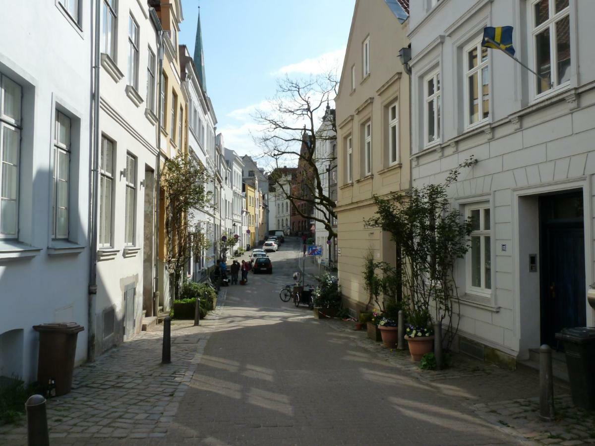 Ferienwohnung Zum Burgtor Любек Экстерьер фото